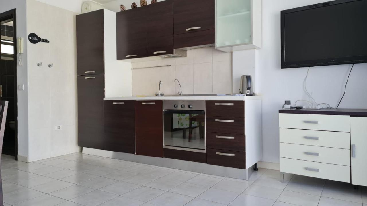 Duplex Apartments Nirvana กาเยาซัลวาเค ภายนอก รูปภาพ