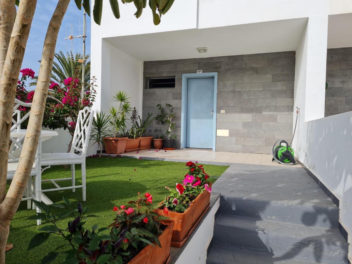 Duplex Apartments Nirvana กาเยาซัลวาเค ภายนอก รูปภาพ