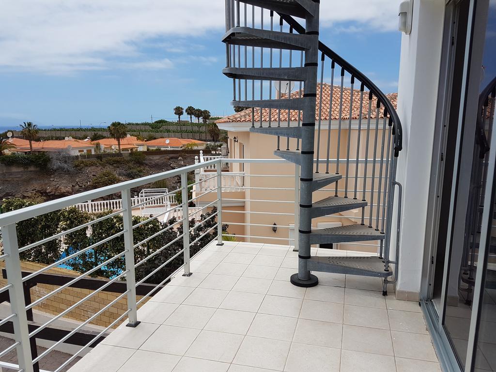 Duplex Apartments Nirvana กาเยาซัลวาเค ภายนอก รูปภาพ