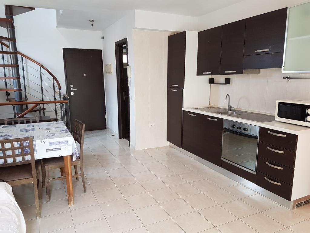 Duplex Apartments Nirvana กาเยาซัลวาเค ภายนอก รูปภาพ